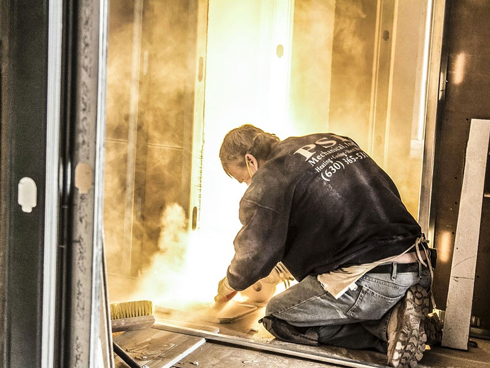 Čtřyi tipy, jak se vyhnout selhání při demolici budovy